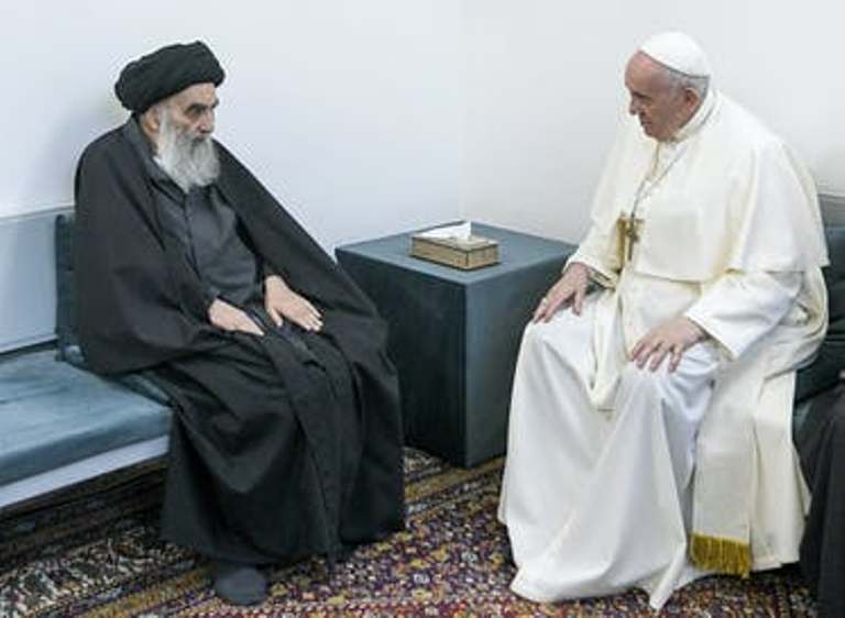 مسیحی روحانی پیشوا پوپ فرانسس تاریخی دورے پر عراق پہنچ گئے