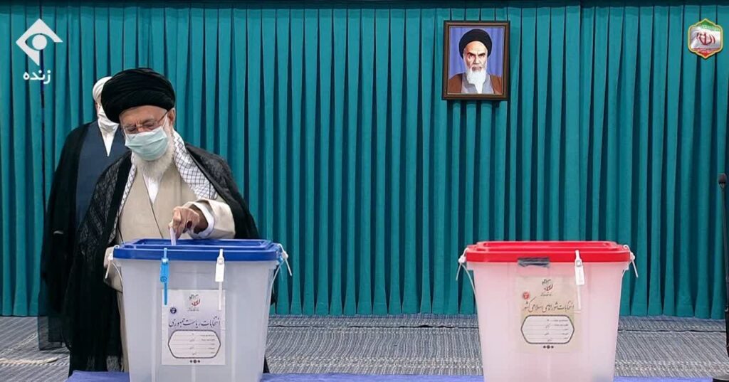 ईरान मे राष्ट्रपति के चुनाव की पोलिंग शुरू,वरिष्ठ लीडर ने वोट दिया