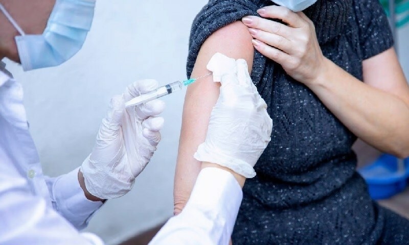 شب برات : خواجہ معین الدین چشتی کی درگاہ پر زائرین کی بھیڑ امڈ پڑی